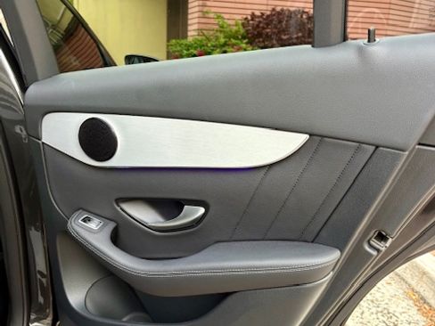 Used 2022 Mercedes-Benz GLC 300 300 Sport Utility 4D image 13