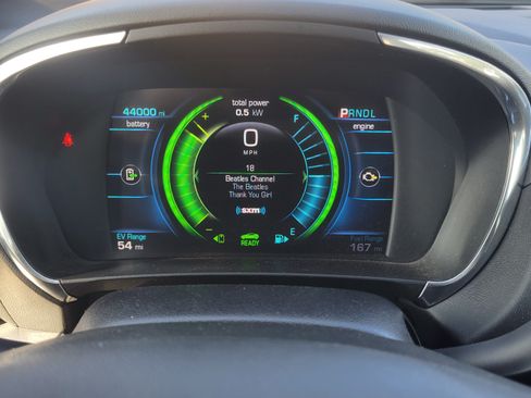 Used 2018 Chevrolet Volt Premier w/ Driver Confidence Package image 6