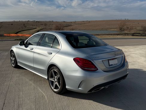 Used 2015 Mercedes-Benz C 400 4MATIC image 5