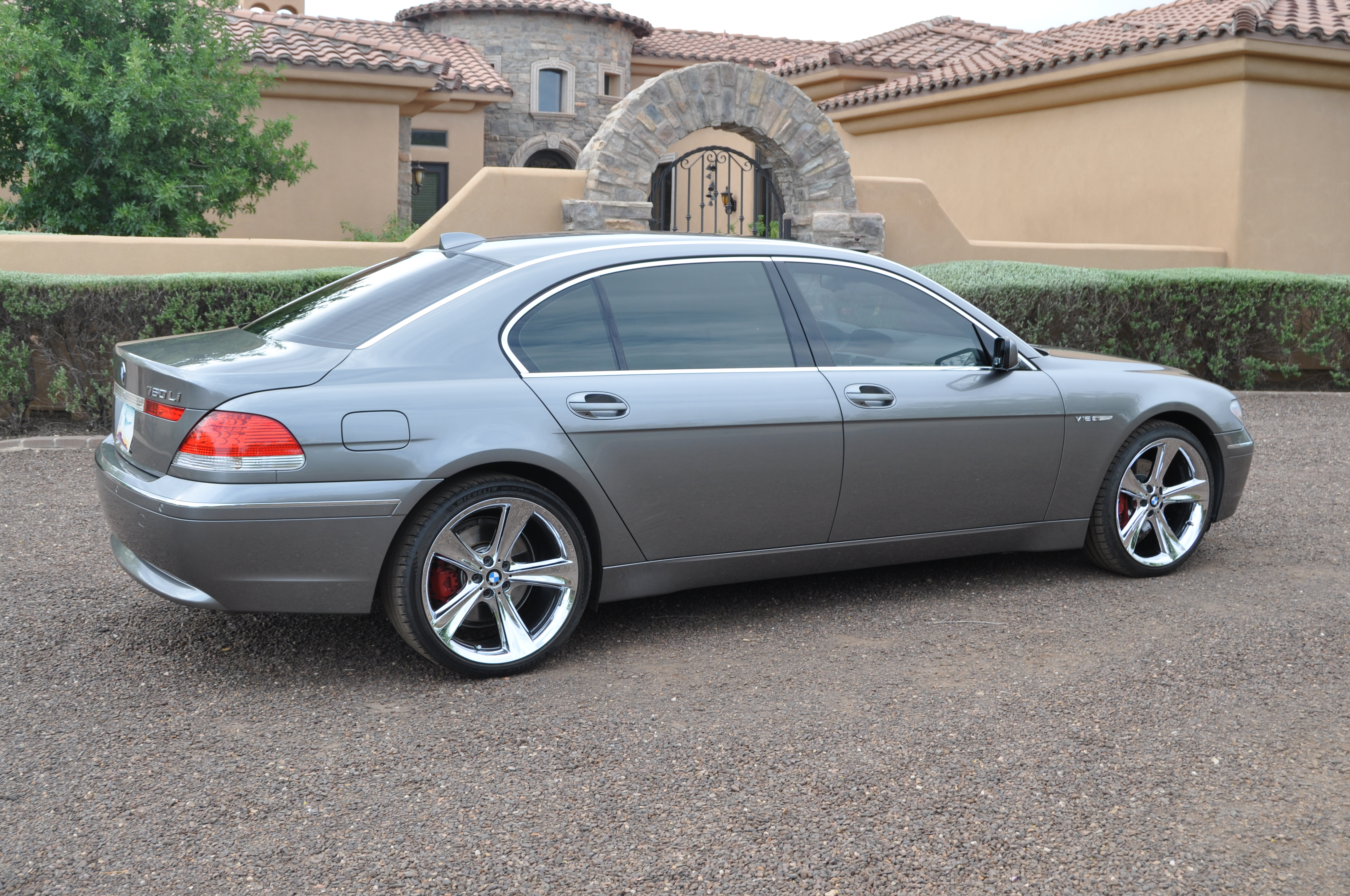Used 2004 BMW 760Li RWD image 4