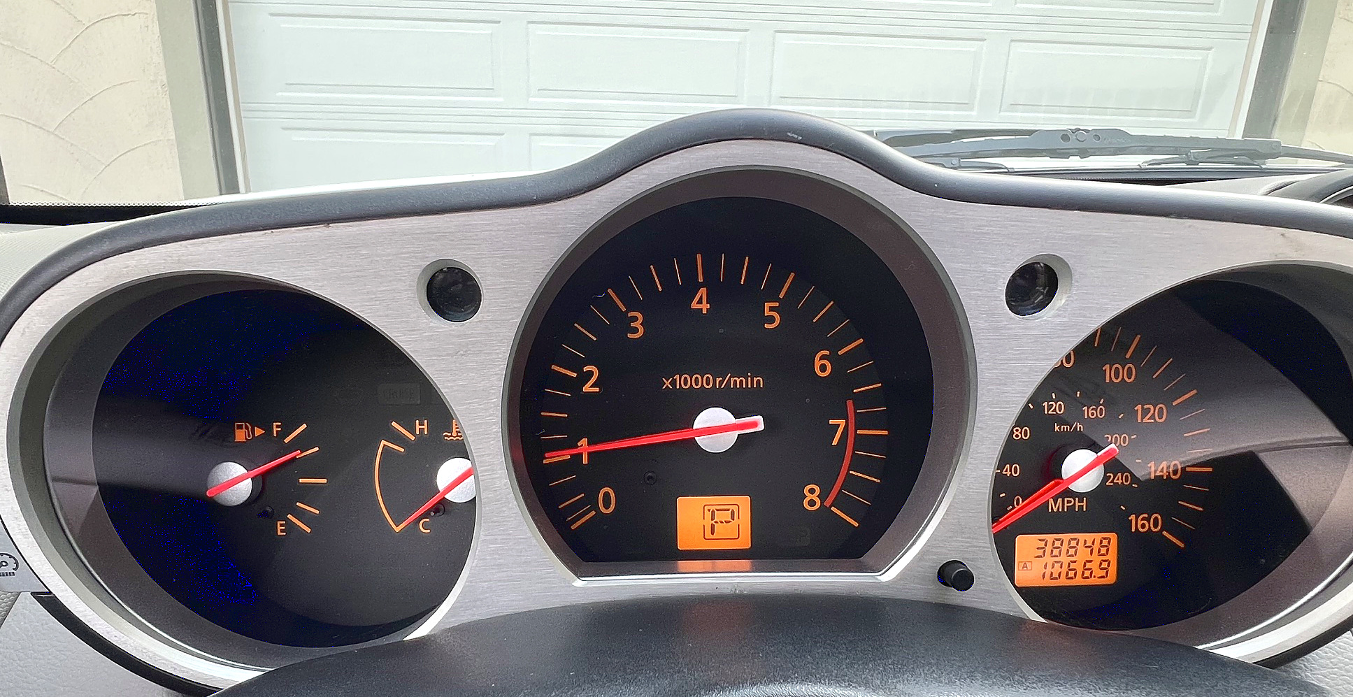 Used 2004 Nissan 350Z Touring RWD image 14