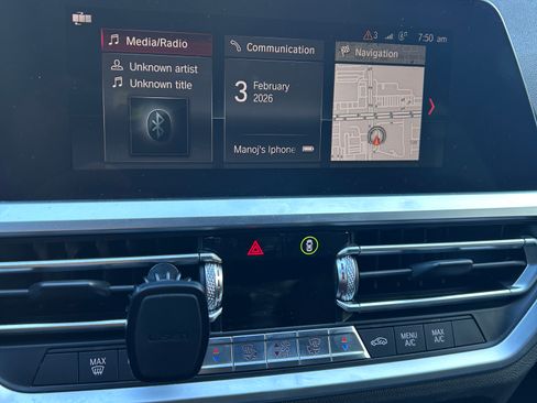 Used 2020 BMW 330i Sedan w/ Driving Assistance Package image 9