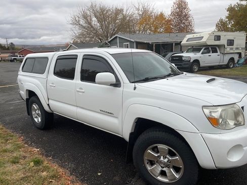 Used 2008 Toyota Tacoma 4x4 Double Cab image 1