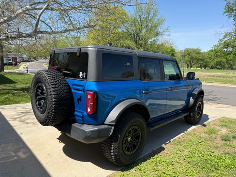 Used 2023 Ford Bronco Wildtrak AWD/4WD image 8