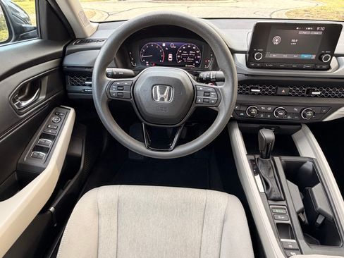 Used 2024 Honda Accord EX image 15