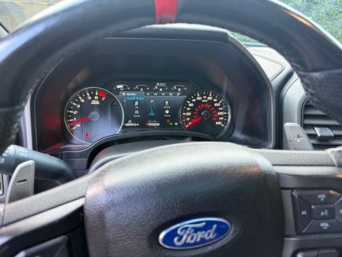 Used 2018 Ford F150 Raptor w/ Equipment Group 802A Luxury image 17