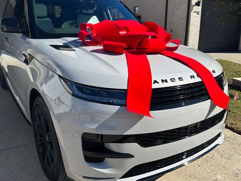 Used 2024 Land Rover Range Rover Sport Dynamic SE image 8