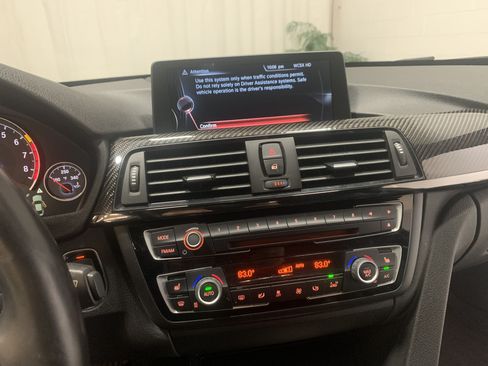 Used 2015 BMW M4 Coupe 2D image 24