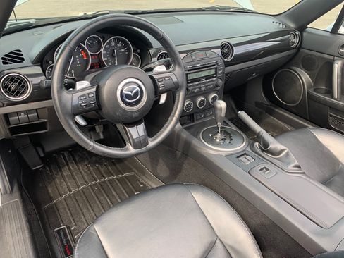 Used 2013 MAZDA MX-5 Miata Grand Touring w/ Premium Pkg RWD image 10
