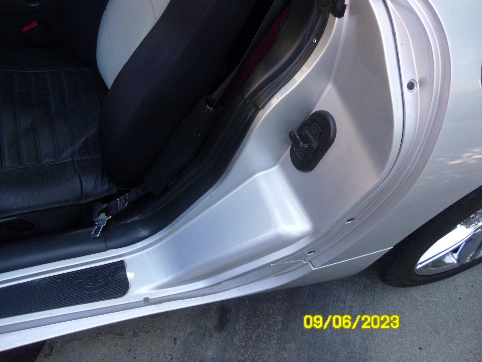 Used 2002 Chevrolet Corvette Convertible w/ Preferred Equipment Group2 RWD image 15