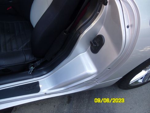 Used 2002 Chevrolet Corvette Convertible w/ Preferred Equipment Group2 RWD image 15