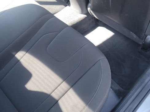 Used 2021 Hyundai Elantra SEL w/ Cargo Package image 1