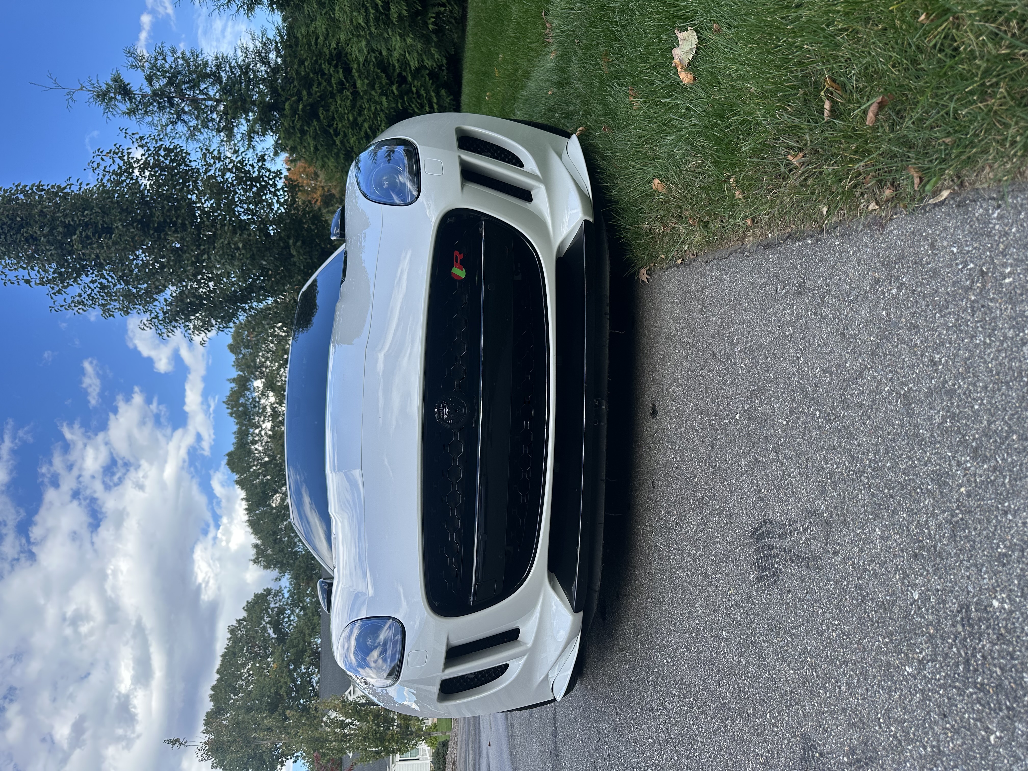 Used 2016 Jaguar F-TYPE R AWD/4WD image 21