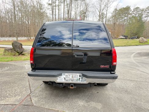 Used 1999 GMC Suburban 4WD w/ Marketing Opt Pkg 3 image 9