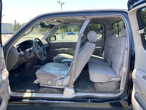 Used 2002 Toyota Tundra SR5 RWD image 12