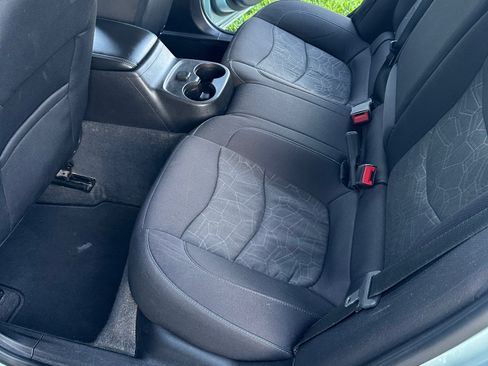 Used 2018 Chevrolet Volt LT image 11