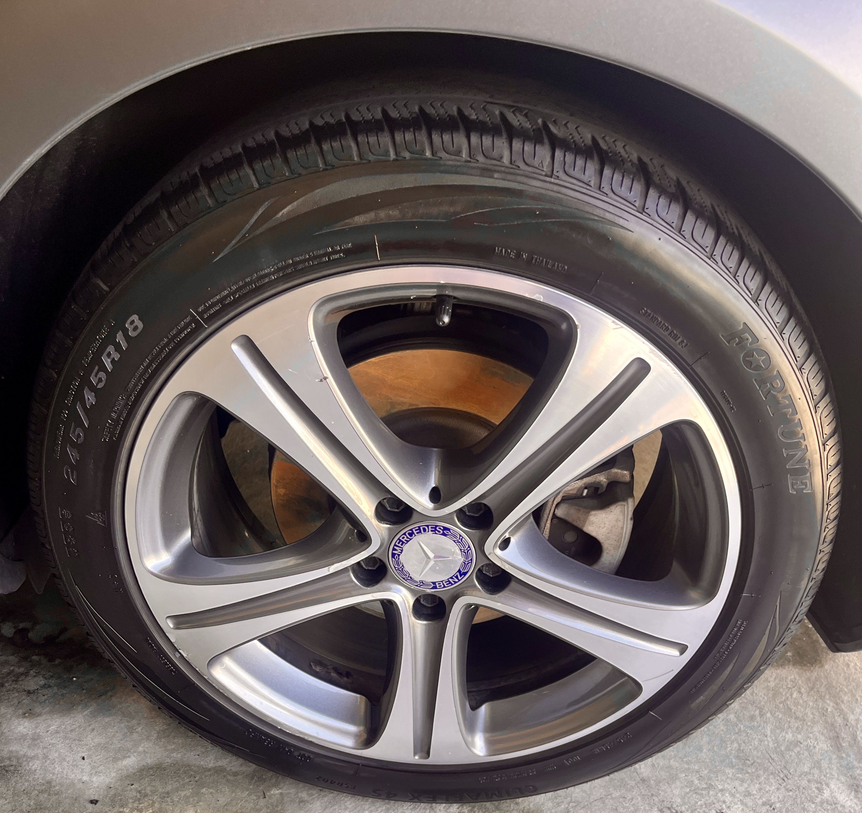 Used 2017 Mercedes-Benz E 300 4MATIC image 11