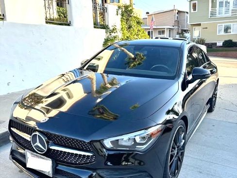 Used 2021 Mercedes-Benz CLA 250 image 4
