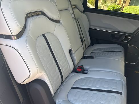 Used 2023 Rivian R1S Adventure image 8