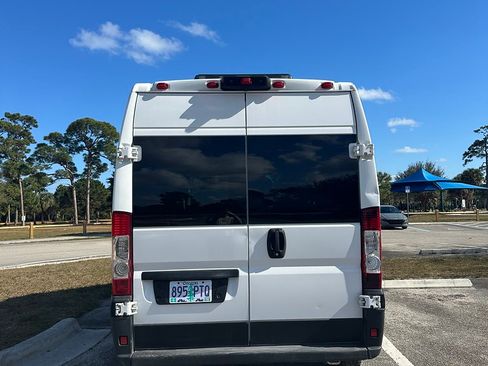 Used 2019 RAM ProMaster 2500 image 9