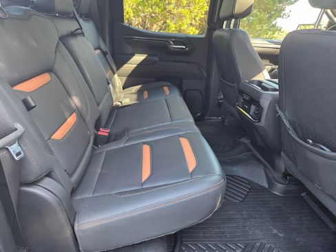 Used 2023 GMC Sierra 1500 AT4 w/ Technology Package image 20