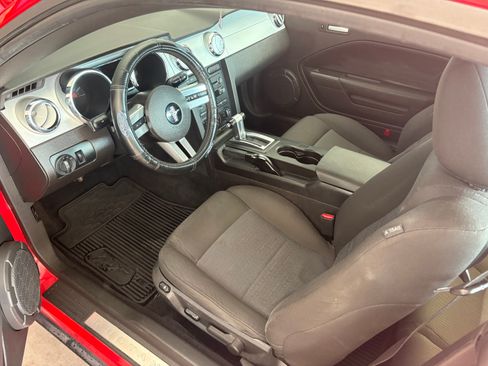 Used 2009 Ford Mustang Coupe image 11