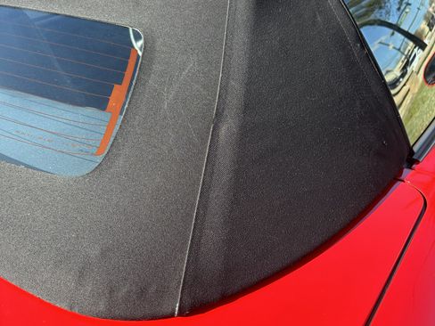 Used 1998 Chevrolet Corvette Convertible w/ Performance Handling Pkg image 22