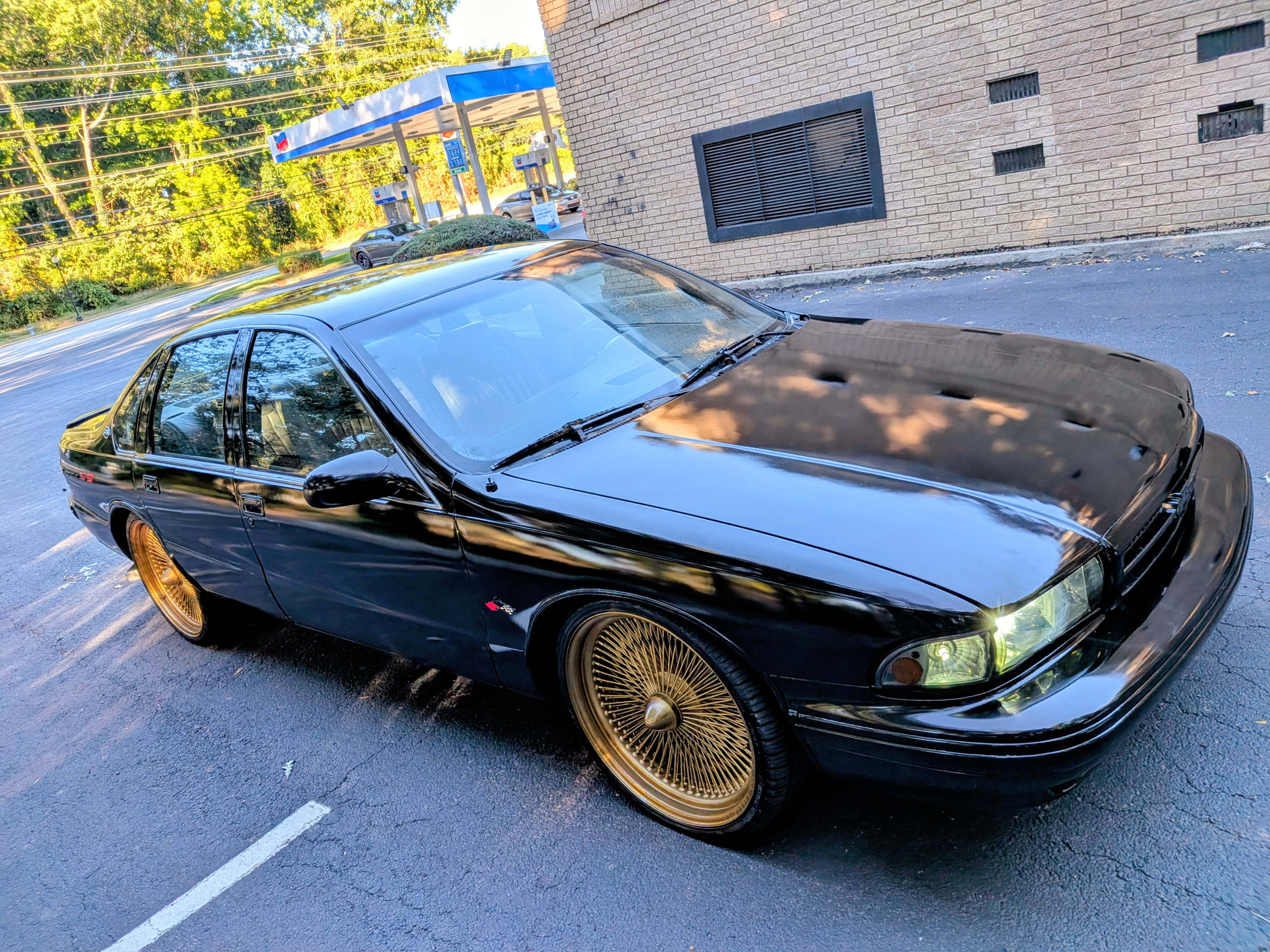 Used 1996 Chevrolet Impala SS RWD image 1