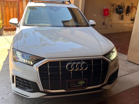 Used 2021 Audi Q7 2.0T Premium Plus w/ Premium Plus Package image 2