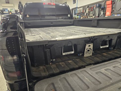 Used 2018 Chevrolet Silverado 2500 LTZ w/ Duramax Plus Package image 30