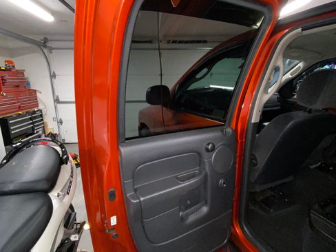 Used 2005 Dodge Ram 1500 Truck SLT w/ Daytona Edition Group image 11