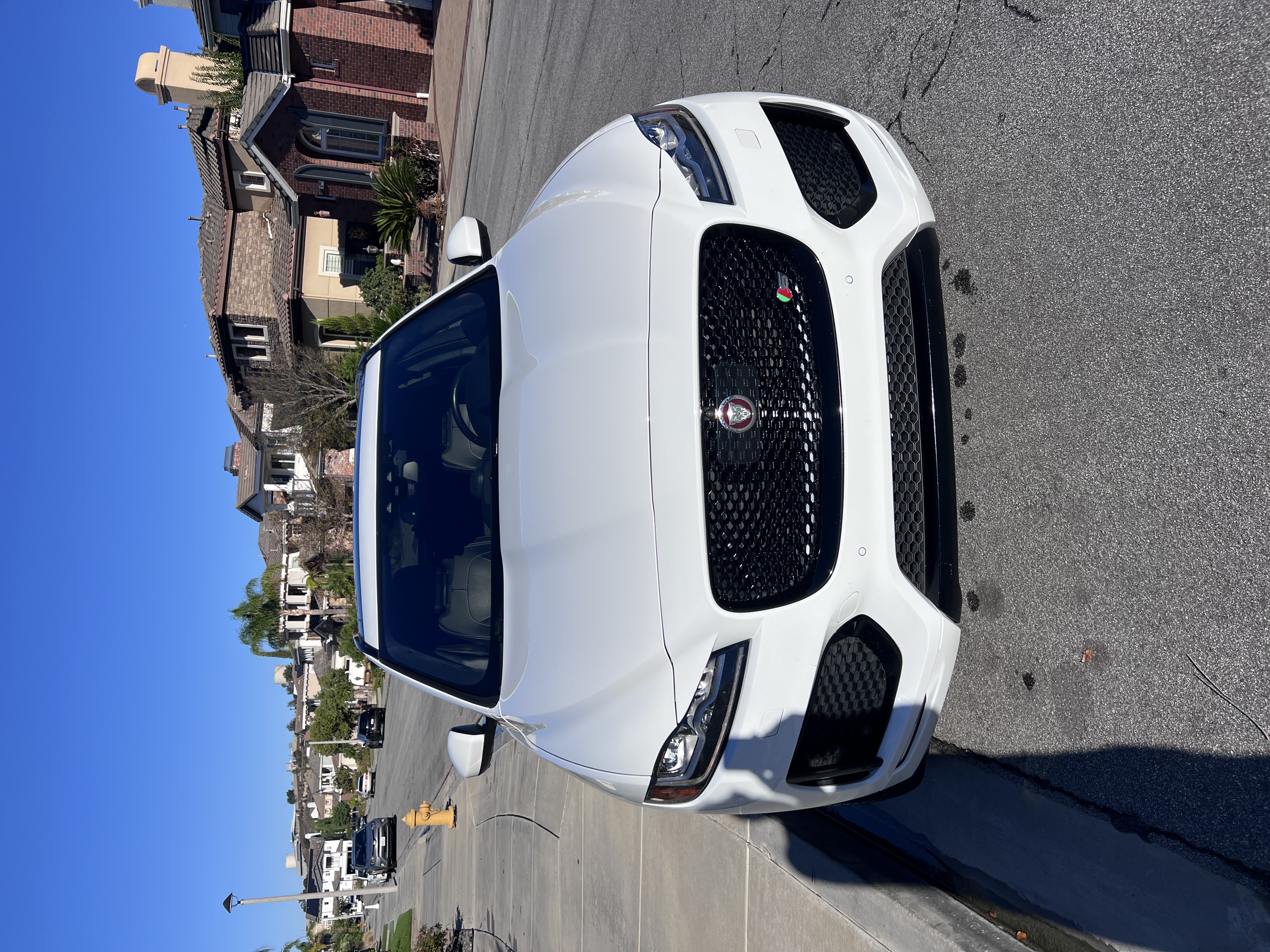 Used 2018 Jaguar F-PACE S AWD/4WD image 2