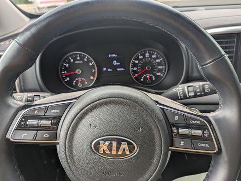 Used 2022 Kia Sportage EX w/ EX Technology Package image 20