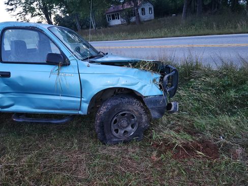 Used 1997 Toyota Tacoma 4x4 Regular Cab image 14