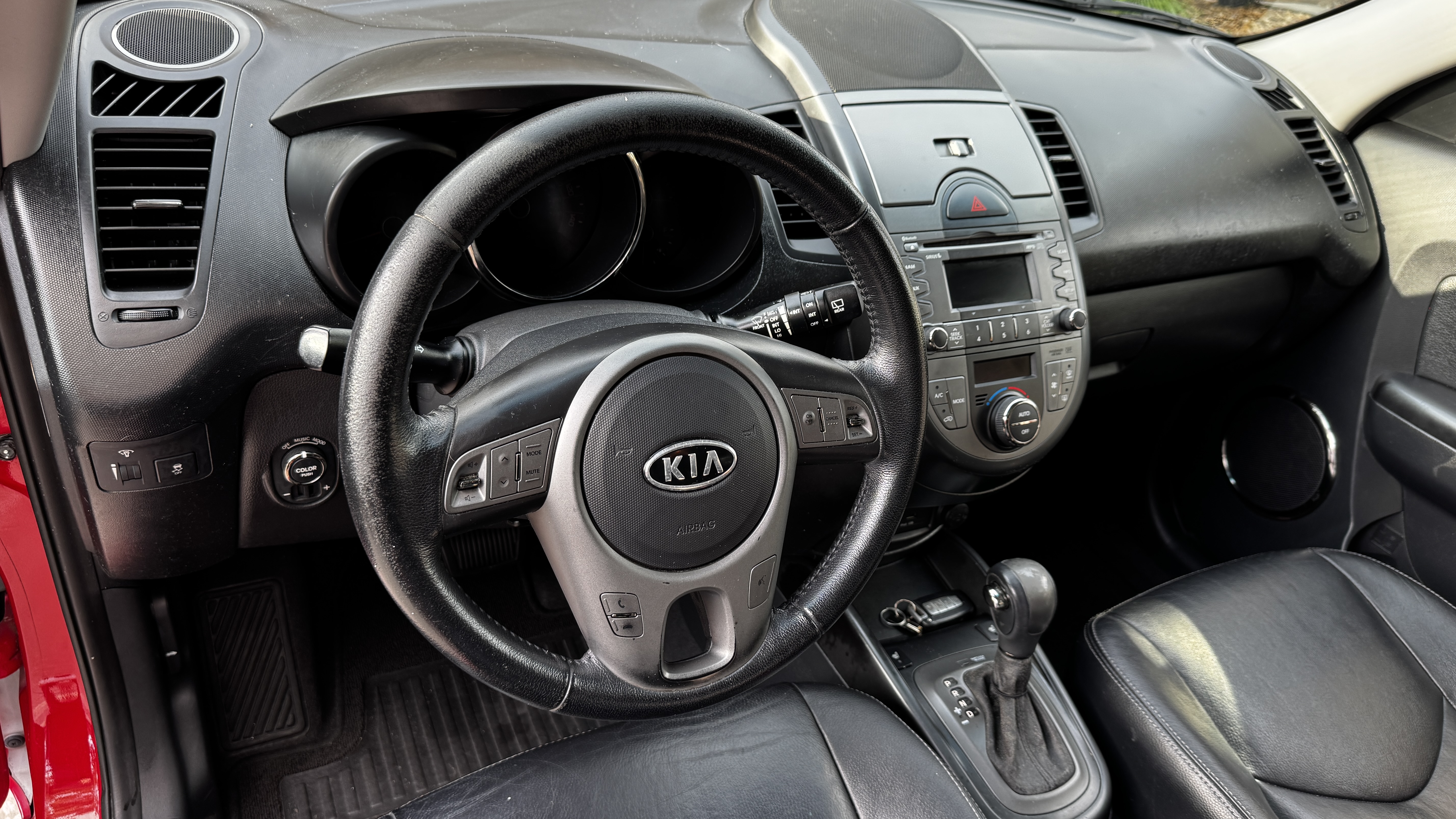 Used 2011 Kia Soul + w/ Hamstar Special Edition Pkg FWD image 15