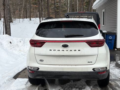 Used 2022 Kia Sportage Nightfall Edition image 1
