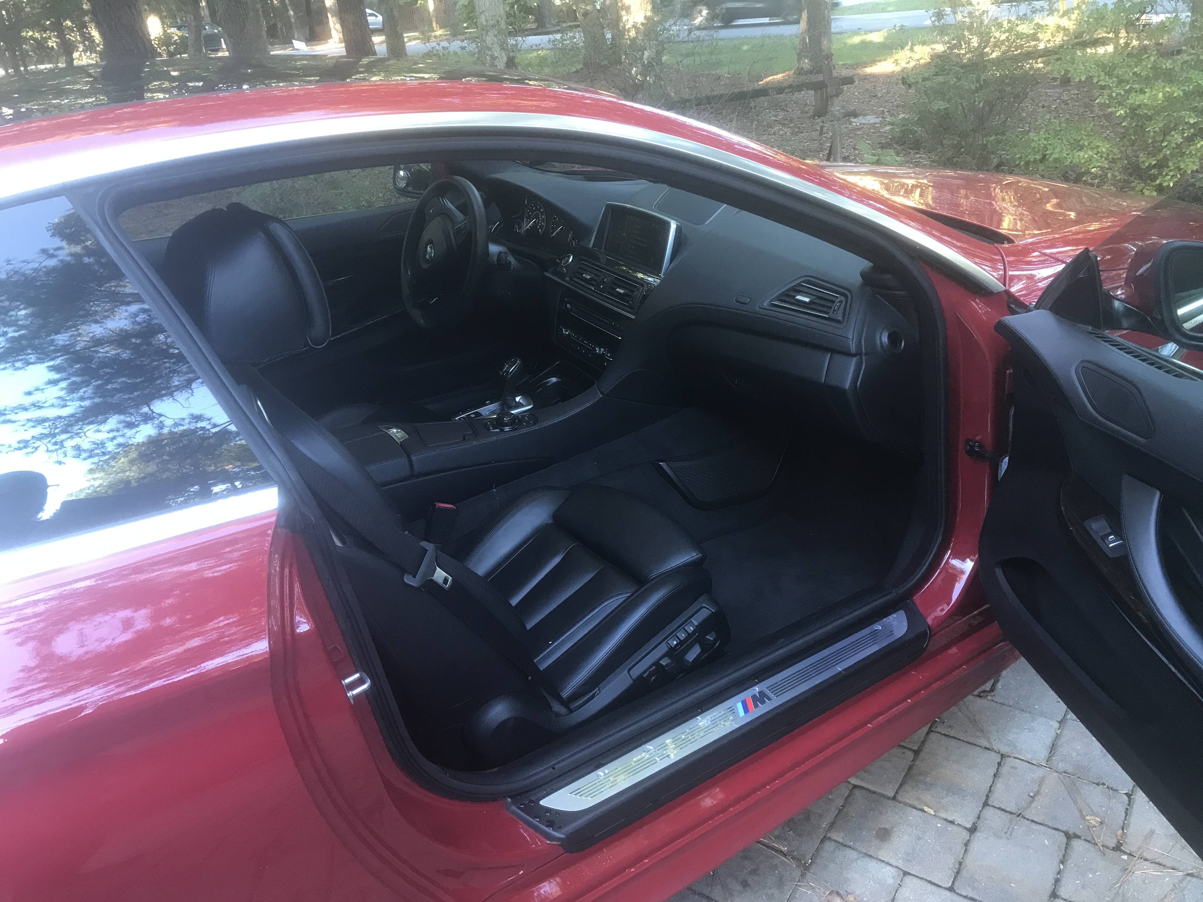 Used 2012 BMW 650i Coupe RWD image 2
