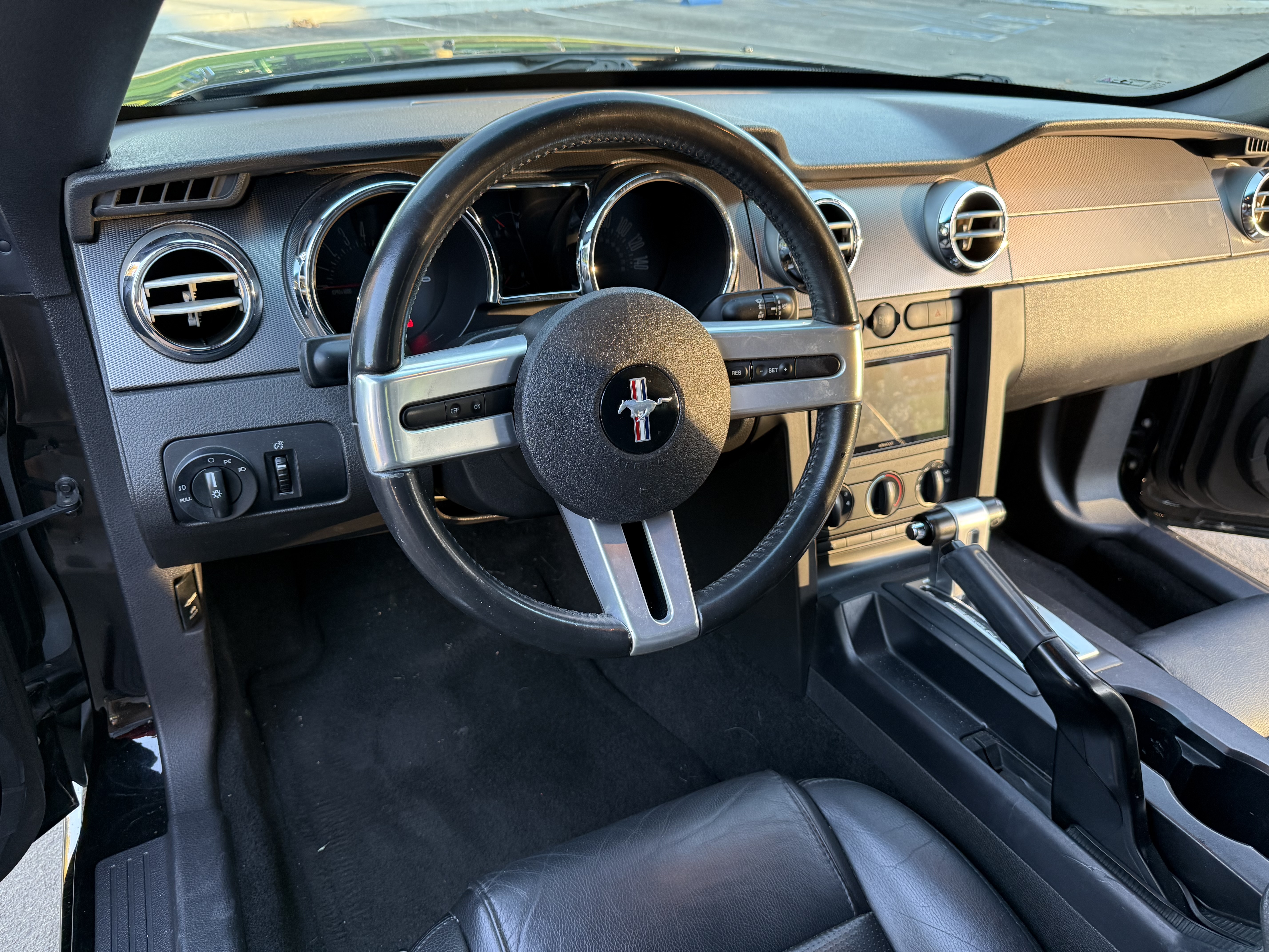 Used 2006 Ford Mustang GT Premium RWD image 27