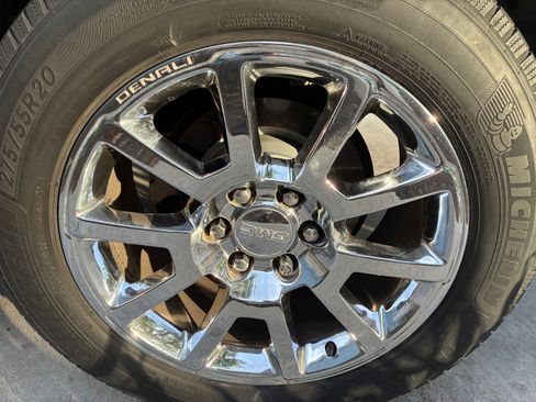 Used 2014 GMC Sierra 1500 Denali AWD/4WD image 13