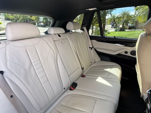 Used 2018 BMW X5 sDrive35i image 9