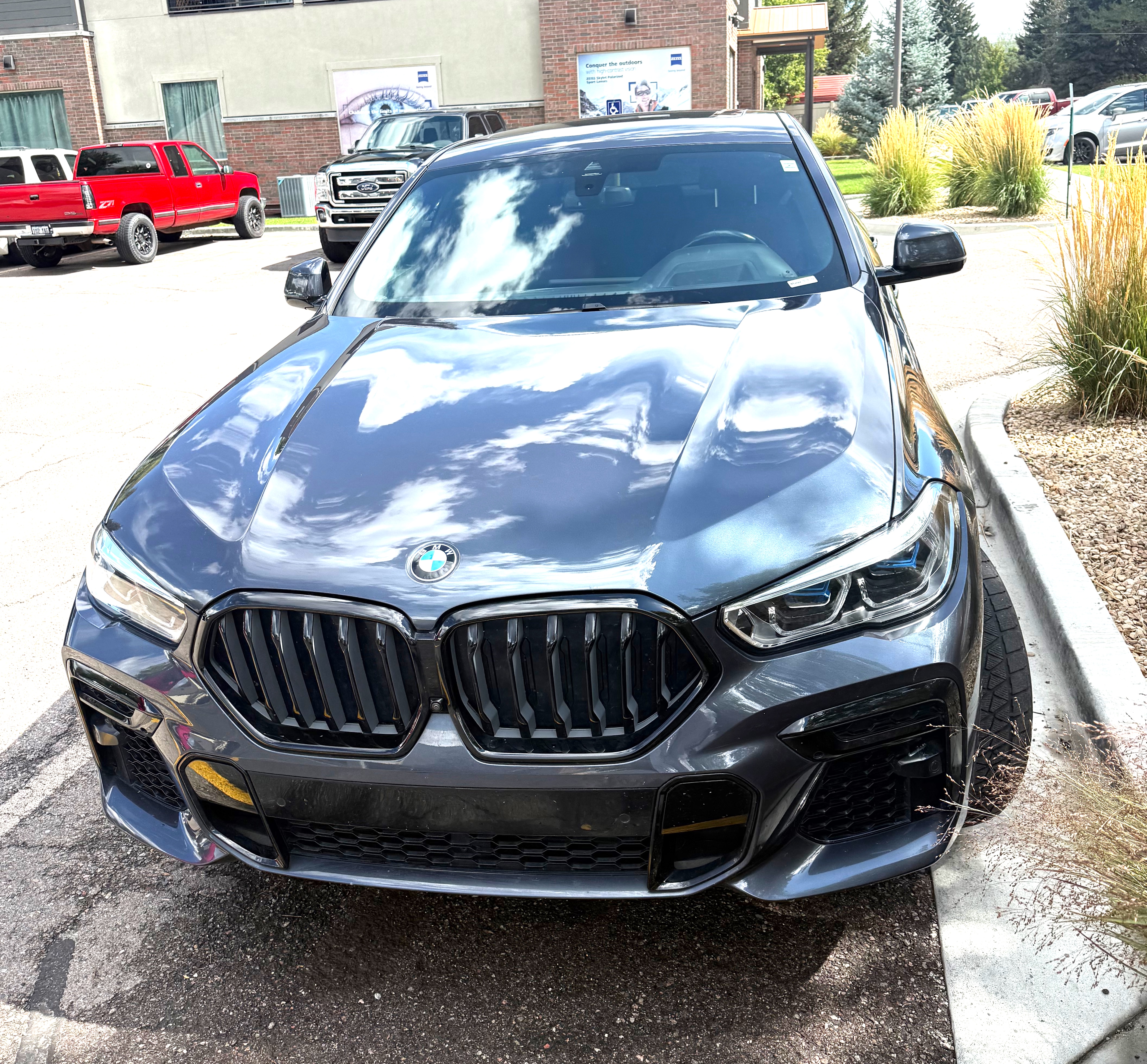 Used 2022 BMW X6 xDrive40i w/ Executive Package AWD/4WD image 4