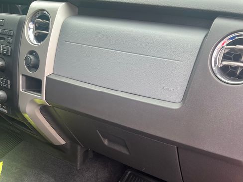 Used 2012 Ford F150 XLT w/ XLT Convenience Pkg AWD/4WD image 24