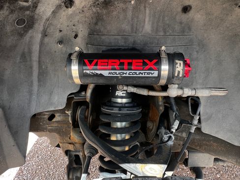 Used 2010 Chevrolet Silverado 1500 LT w/ Power Pack Plus AWD/4WD image 12