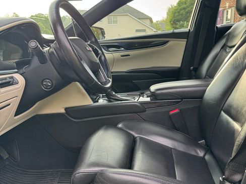 Used 2016 Cadillac XTS Vsport Platinum AWD/4WD image 8