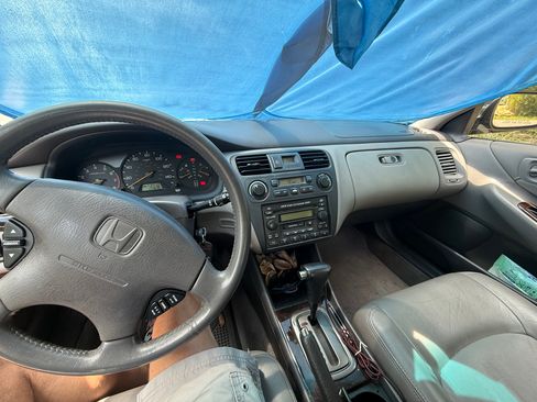 Used 2001 Honda Accord EX image 4