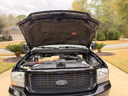 Used 2004 Ford Excursion Limited image 20