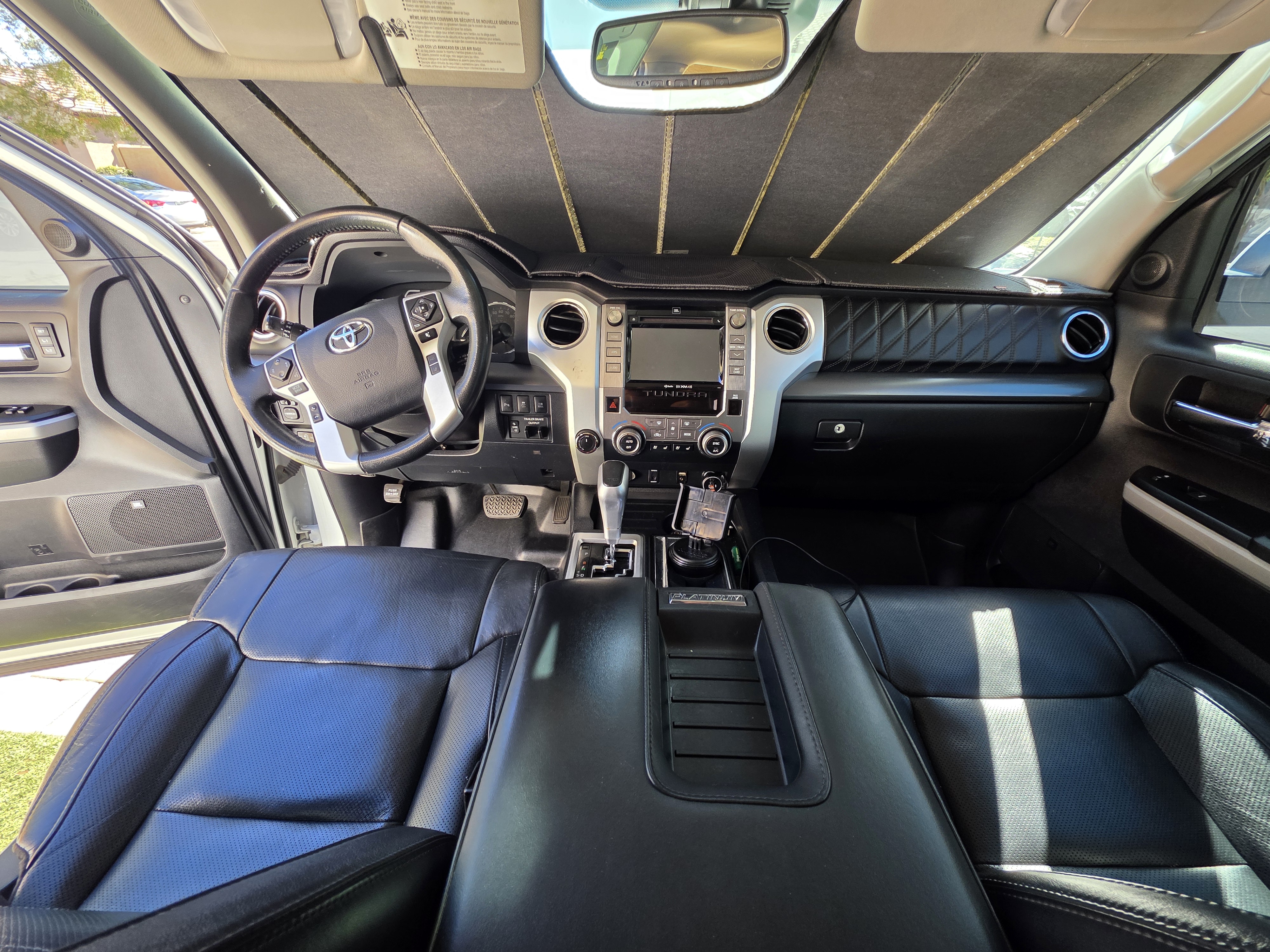 Used 2019 Toyota Tundra Platinum AWD/4WD image 12