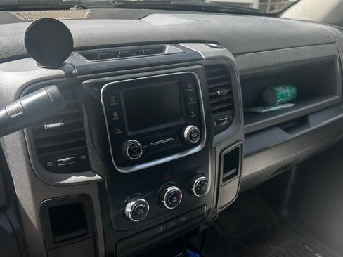 Used 2014 RAM 2500 Tradesman w/ Chrome Appearance Group AWD/4WD image 15