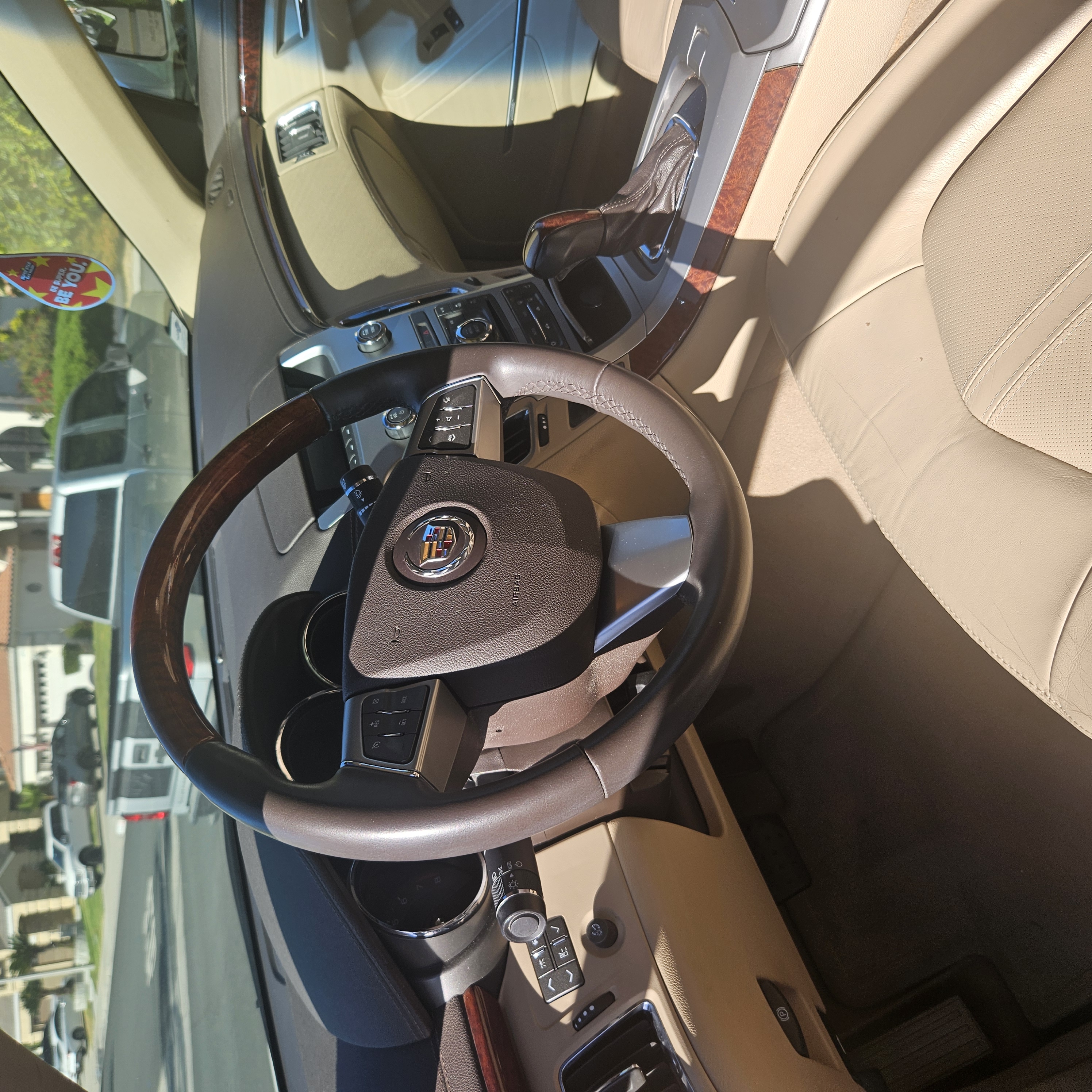 Used 2011 Cadillac CTS Luxury RWD image 5