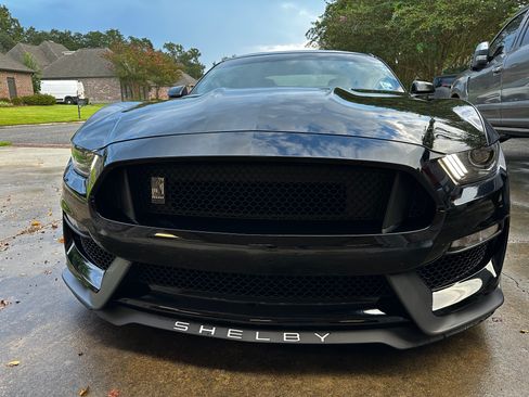 Used 2017 Ford Mustang Shelby GT350 w/ Electronics Package image 6